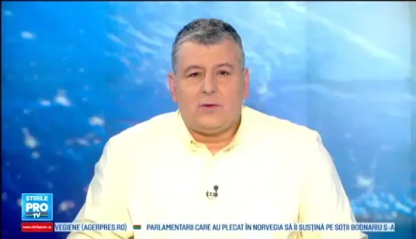 Tian Tian, ursuletul panda pentru care viscolul din SUA a fost o bucurie. Micutul, filmat in timp ce se joaca in zapada