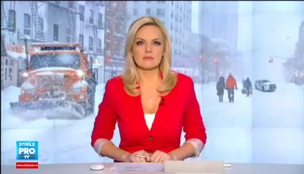 Snowzilla i-a inspirat pe americani. Cele mai nebune momente surprinse pe strazile din SUA dupa furtuna istorica. FOTO