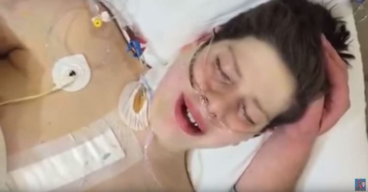 Primele cuvinte spuse de un adolescent abia trezit dupa transplantul de inima. Raspunsul dat la intrebarea: "Cum te simti?"