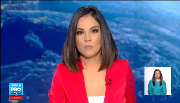 Scenele in care barbatul din Barlad isi ucide sotia cu 25 de lovituri de cutit, surprinse de camera de supraveghere