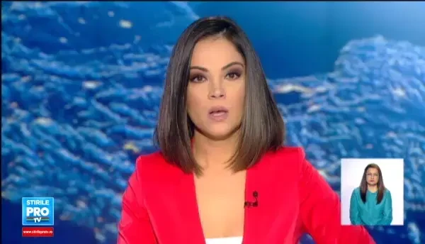 Doua explozii dupa ce o masina a luat foc intr-o parcare din Constanta. Incendiul, cauzat de un scurtcircuit