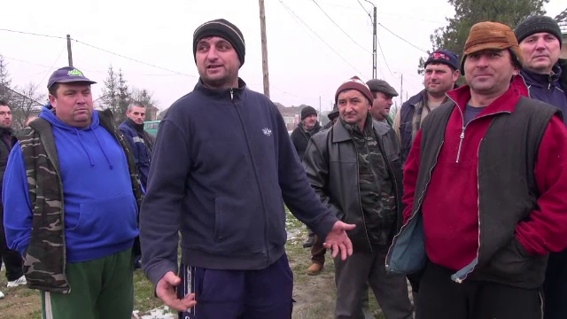 Un calugar iezuit s-a oferit sa cazeze migranti intr-o localitate din Satu Mare. "Lumea nu-i de acord, sa-i duca la ei acasa"