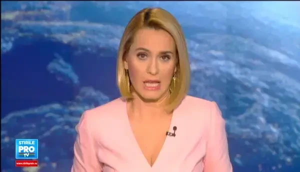 CIA publica fotografii si documente clasificate. Intr-unul din dosare se vorbeste despre cel putin 100 de OZN-uri