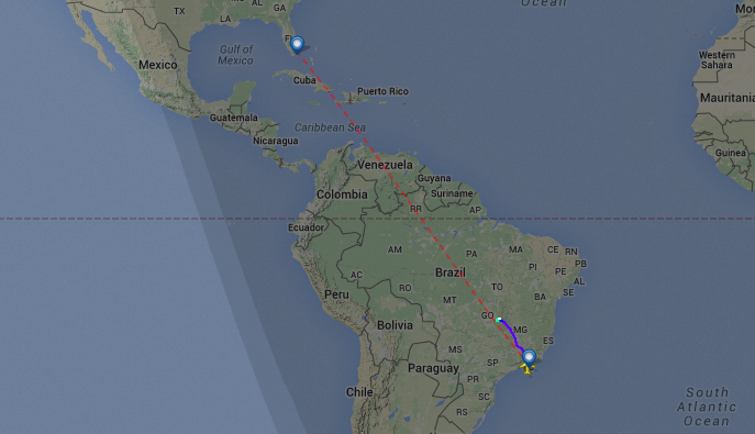 Un alt incident bizar la bordul unui avion American Airlines. "Membrii echipajului si alti pasageri au lesinat"