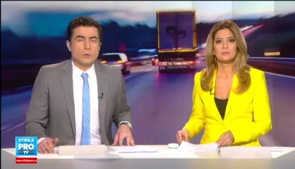 Camion cu porci, rasturnat pe un camp din Timis. Martorii si pompierii s-au mobilizat si au recuperat animalele