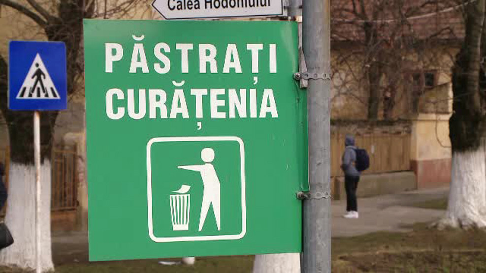 "Spatiul verde e ca si cum ar fi aer curat". Satele din Romania unde nu vezi o hartie aruncata pe jos