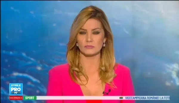 Festivalul la care singura regula este sa fii dezbracat. Cum s-au distrat nudistii la cel mai mare eveniment de acest gen