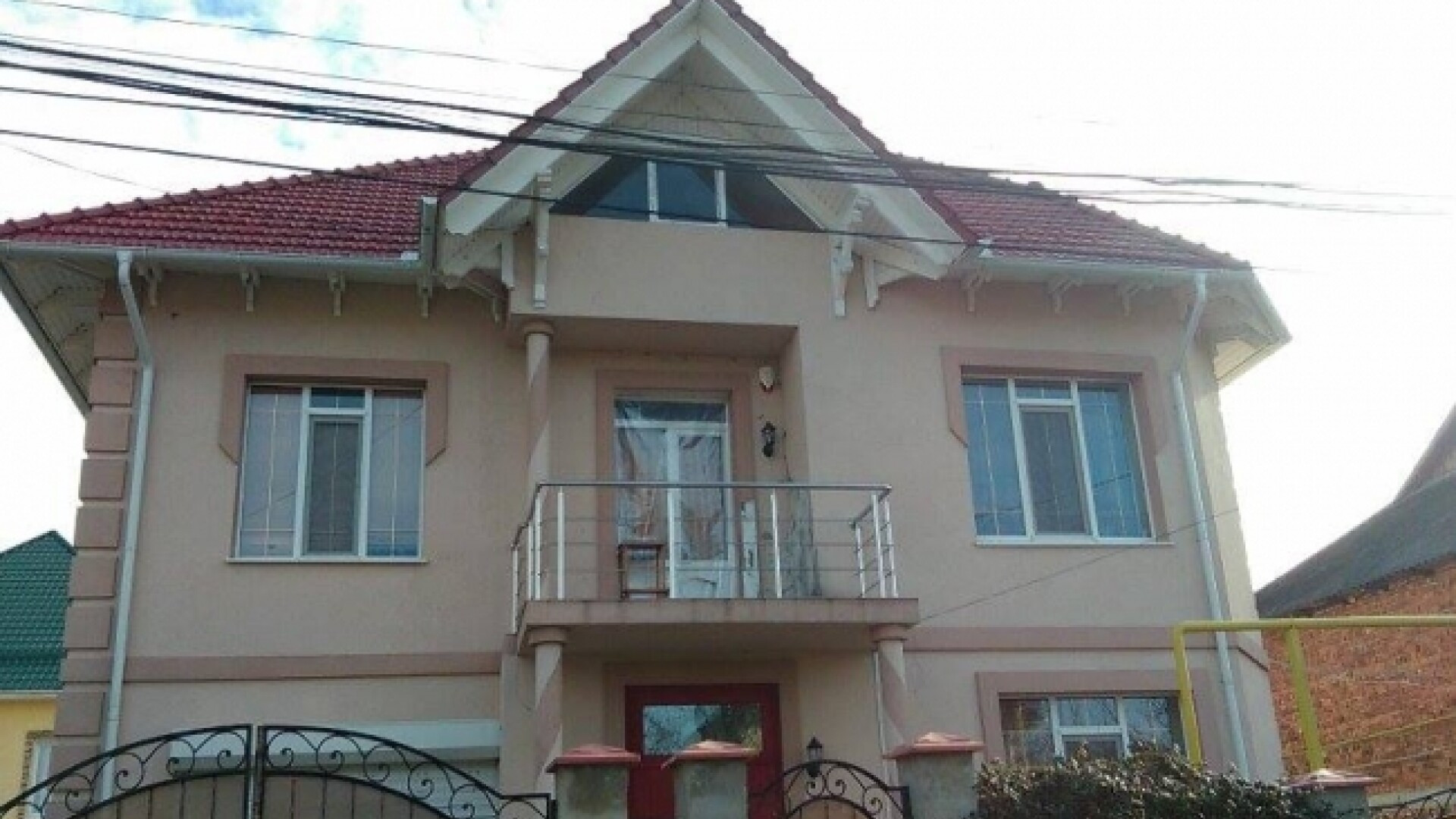 Guvernatorul Bancii Moldovei, atacat in casa cu o grenada ruseasca. Procurorii au deschis dosar penal pentru terorism