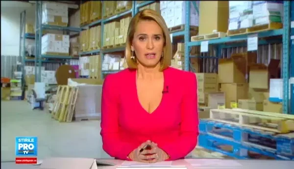 Un site ce vindea falsuri cu etichete de renume, in atentia politiei. In dosar apare si numele unui angajat al statului