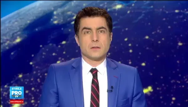 Camerele au surprins accidentul. O ambulanta cu un pacient in coma a intrat in masina care a blocat o intersectie din Braila