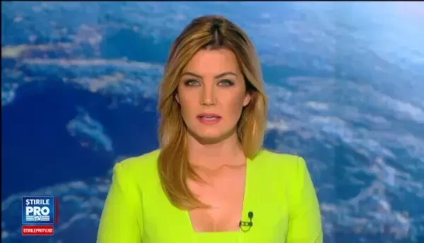 O adolescenta a nascut in baie, iar rudele nici macar n-au stiut ca este gravida. Cum a fost gasit bebelusul de catre medici