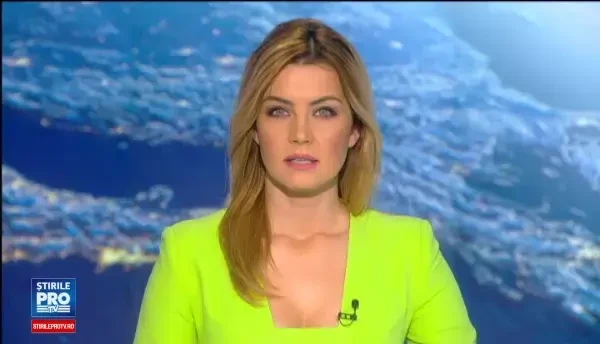 Ancheta la o ferma din Targu Jiu unde 35.000 de pui au murit de foame. Pasarile nu au mai fost hranite de doua saptamani