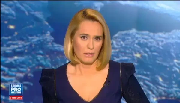 Accident spectaculos surprins pe o autostrada din Marea Britanie. Ce se intampla cu bebelusul din masina rasturnata in viteza