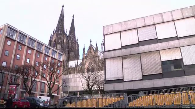 Masuri de securitate sporite la Koln, pentru Carnaval. Au crescut vanzarile de spray-uri cu piper sau cu gaz iritant