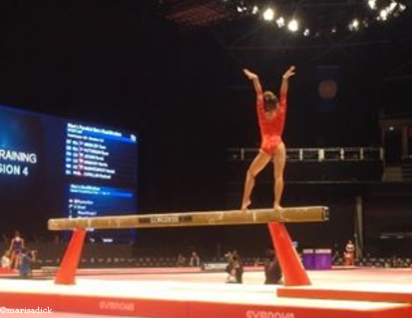 Miscarea incredibila a unei gimnaste, recunoscuta oficial de catre Federatia Internationala de Gimnastica. VIDEO