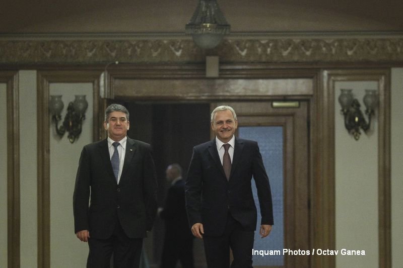 Gabriel Oprea si Liviu Dragnea, semnare protocol