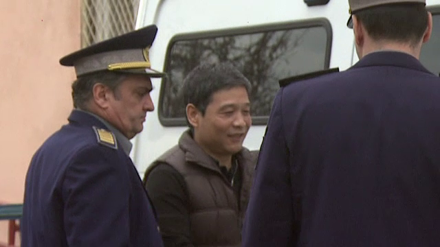 La 21 de ani dupa ce si-au ucis doi conationali si i-au aruncat in canalizare, criminalii chinezi refuza sa plece din Romania