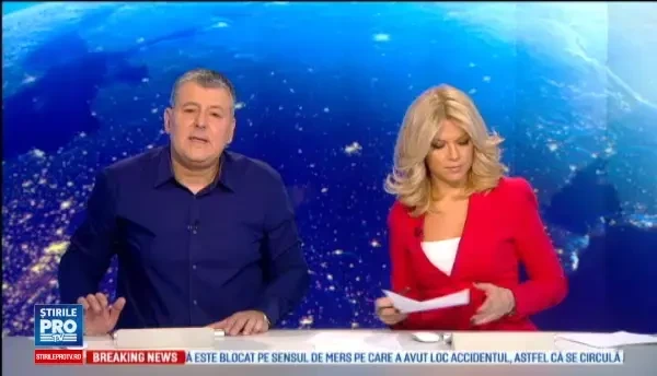 Calatorii dintr-o statie de metrou din Londra au avut parte de surpriza vietii lor. Ce artist a inceput sa le cante la pian