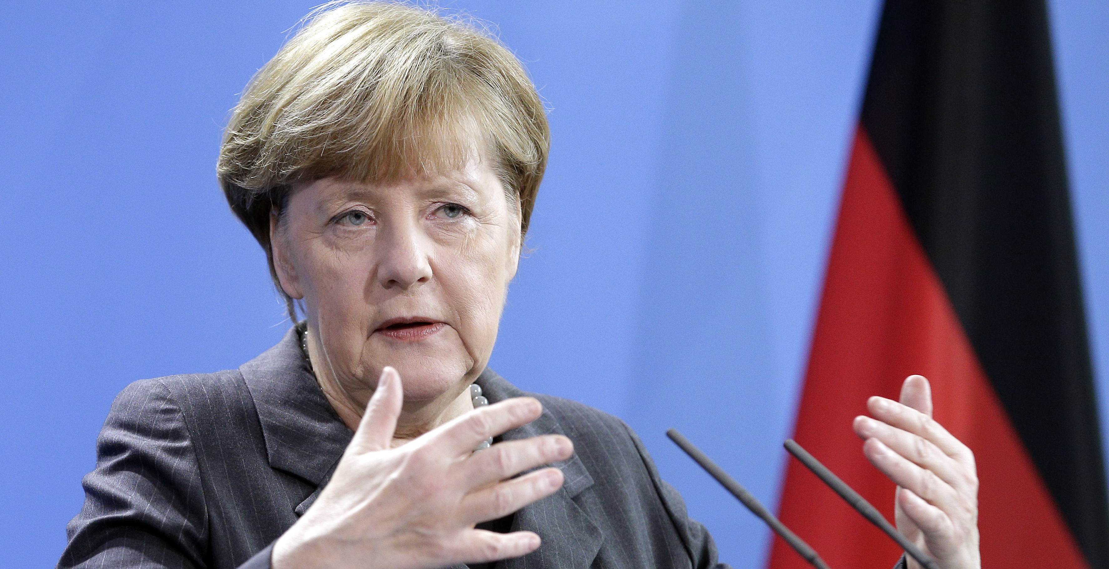 Cancelarul Angela Merkel: "Frontierele externe ale UE trebuie securizate, pentru mentinerea Spatiului Schengen"