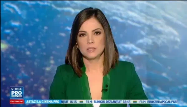 Un baiat de 8 ani din Braila a fost lovit de o masina, dupa ce a trecut in fuga strada prin loc nepermis. Imaginile surprinse