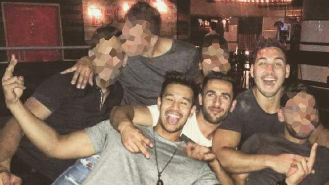 Trei tineri au violat o fata de 17 ani, in timpul unei vacante, in Croatia. Suma platita de acestia ca sa scape de inchisoare