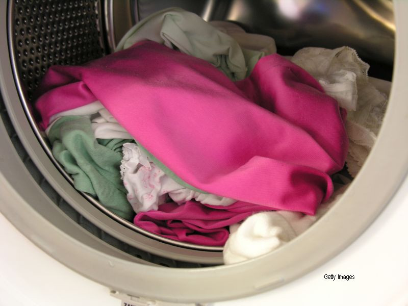 A murit intr-un incendiu cauzat de uscatorul de rufe. Povestea tragica a unei femei de doar 49 de ani din Marea Britanie