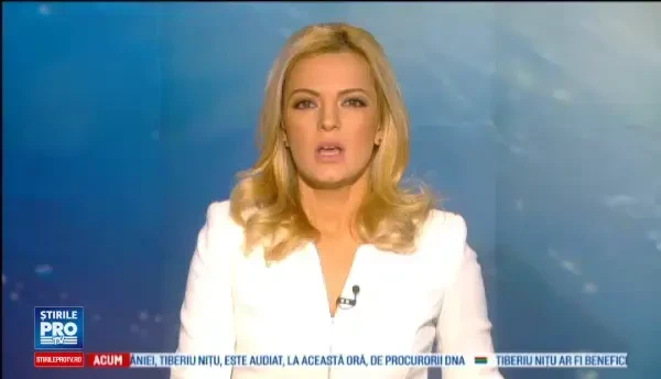 iLikeIT. Civic Alert, aplicatia in care iti faci selfie cu groapa din carosabil si i-l trimiti primarului tau, partea I