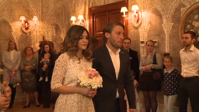 Dupa ce a cerut-o in casatorie pe Wembley, la Cupa Mondiala de Rugby, Florin Surugiu si Alexandra Cuc si-au unit destinele