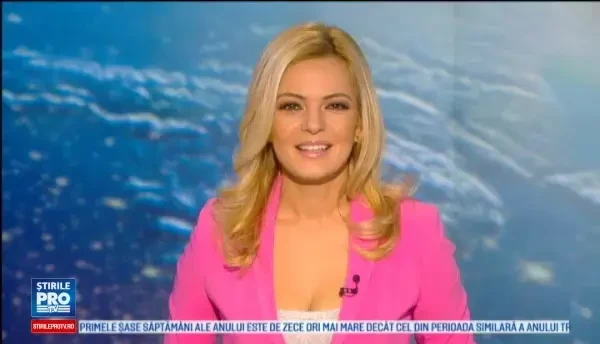 Colectia de lenjerie intima creata de Victoria's Secret pentru Ziua Indragostitilor. Sfaturile modelelor pentru femei