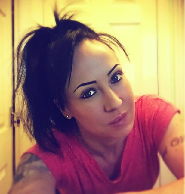 A vandut tot si si-a abandonat cariera, ca sa se marite cu iubitul pe care nu-l intalnise. Ce a aflat in ultima clipa