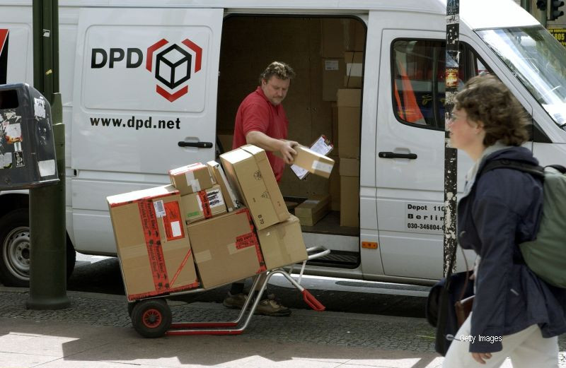 Surpriza neplacuta de care a avut parte un britanic care si-a comandat un iPhone pe internet