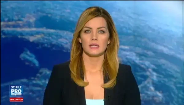 Doi batrani dusi la spital in stare grava. Sotii au fost gasiti lesinati in casa, dupa ce pompierii le-au spart usa