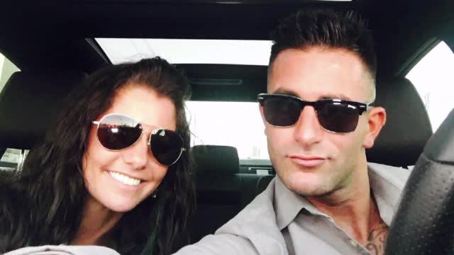 Au crezut ca nu ii vede nimeni. Doi tineri s-au "iubit" in roata unui parc de distractii si au fost arestati la coborare