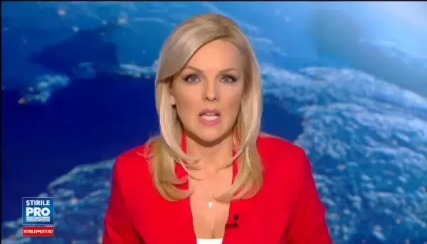 Tragedie pe o sosea din nordul Italiei. Un roman si-a scos sotia din masina in flacari, dar nu s-a putut salva si el