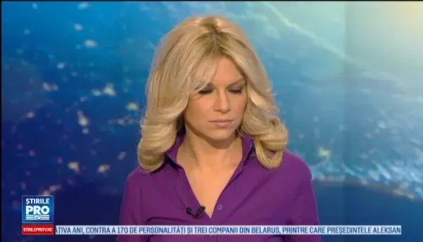 Julianne Moore si Emma Thompson au impresionat la Festivalul de Film de la Berlin. Tinutele cu care au acaparat atentia