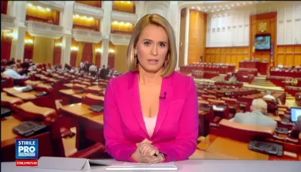 Deputatii l-au scapat pe Voicu de retinere si de arest si au plecat din sala la votul pentru Paun. Filmul zilei in Parlament