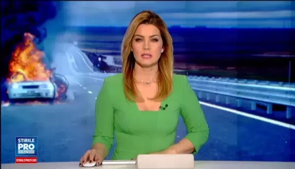 Panica intr-un cartier din Galati, dupa ce o masina cu instalatie GPL a luat foc. Pompierii au inceput o ancheta