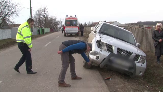 Copilul de 13 ani din Botosani, lovit de o masina de teren, a murit inainte de a fi urcat in elicopterul SMURD