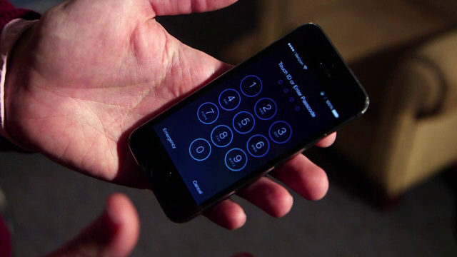 Gigantii internetului au sarit in apararea Apple dupa refuzul companiei de a colabora cu FBI