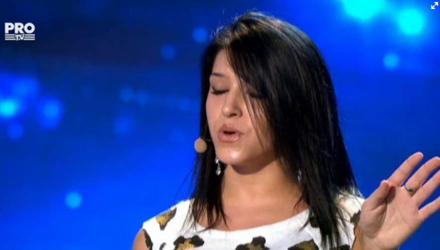 Romanii au talent 2016: Lacramioara Valentina Simion - Interpreteaza piesa "I Have Nothing" si danseaza twerk