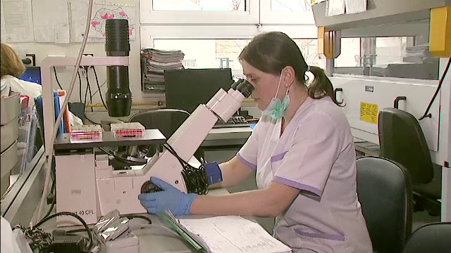 Spitalele din Romania, in alerta, dupa ce 22 de oameni au murit din cauza gripei. Medicii au descoperit alte tulpini de virus