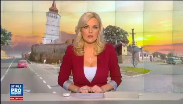 Monumente istorice, lasate in paragina. Turnul bisericii evanghelice din Rotbav s-a prabusit cu tot cu orologiu si clopotele