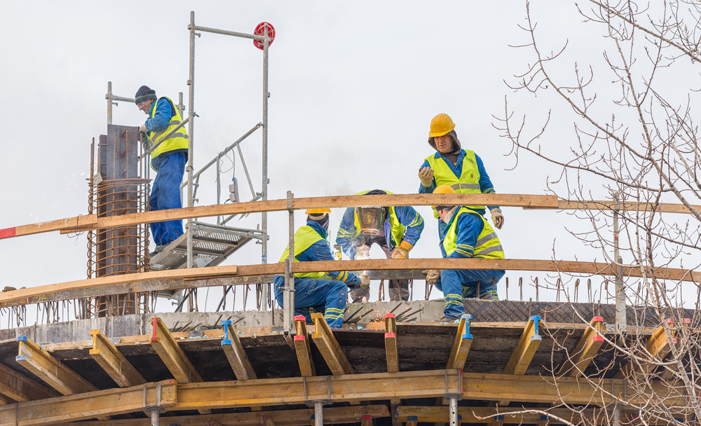 Tot mai multi romani se intorc sa lucreze in tara, dezamagiti de ce-au gasit afara: "Nu merita sa plecam pentru 500 de euro"