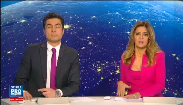 Drumul ce leaga Transilvania de Moldova, blocat de prausirea stancilor. O catastrofa a fost evitata in ultima clipa