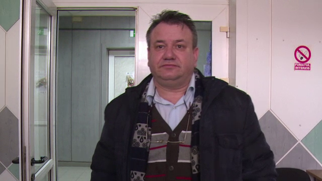 Un elev a lesinat in timpul orei de religie, dupa ce a vazut un film despre avort. Profesorul: "A fost o lectie educativa"