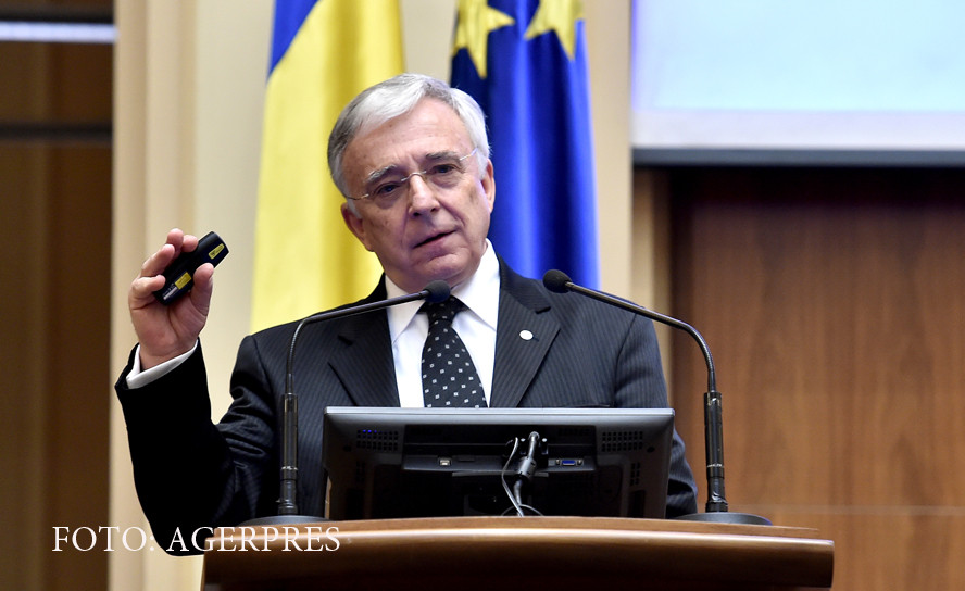 Isarescu, despre legea darii in plata: "Oamenii sa aduca inapoi masinile de spalat iar bancile sa le vanda"