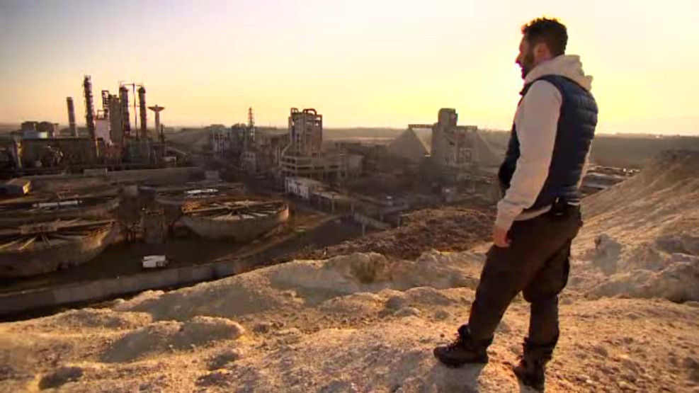 "Incercam sa facem placi, dar ramaneau radioactive". Orasul otravit de tehnologia comunista si afacerile capitaliste