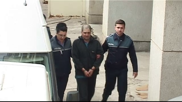 Barbatul din Galati atacat in propria casa, in miez de noapte, a murit la spital. Agresorul sau a fost arestat