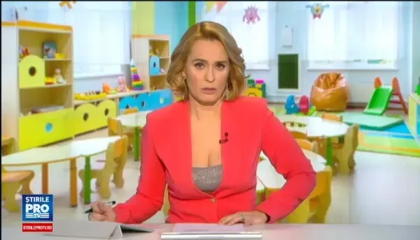 Educatoarea care a fost inregistrata in timp ce jignea un copil de 5 ani, suspendata pana la finalul anchetei din Timis