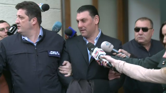 Instanta suprema i-a stricat week-end-ul lui "Niki Scorpion". "Eu, tiganul din Ferentari, trebuie sa merg in arest preventiv"